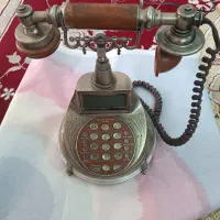 تلفن قدیمی