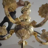 لوستر طلایی ۵ شعله در حد نو