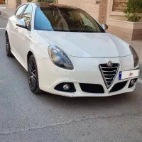 آلفارومئو جولیتا2014 فول