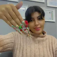 خدمات و آموزش ناخن