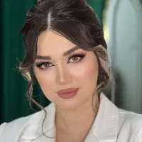 خدمات ناخن، میکاپ،شینیون