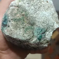 سنگ زمرد سبز|جواهرات|شیراز, رازی|دیوار