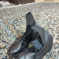 لباس و پوتین سربازی|لباس|کرج, باغستان|دیوار