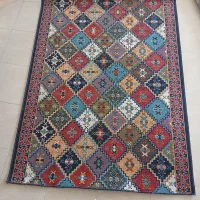 تعدادی فرش و گلیم و پادری(قیمت تقریبا مفت و مجانی)|فرش|اراک, |دیوار