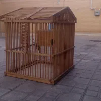 ققس تمام چوبی بزرگ همراه با لونه|لوازم جانبی حیوانات|شیراز, شهرک گلستان|دیوار