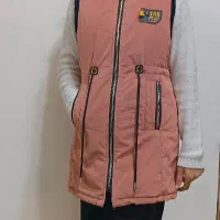 یک پافرنو وتمیزرنگ کالباسی کلاه دار