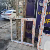 یک عددپنجره ودربupvcآماده زیر قیمت فوری فروشی|مصالح و تجهیزات ساختمان|کرج, کرج نو|دیوار