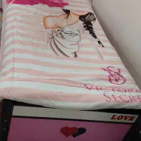 تخت نوجوان فرفورژه همراه با میز و اینه و پاتختی|تخت و سرویس خواب|تهران, خرمشهر|دیوار