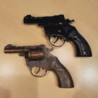 تفنگ ترقه ای فلزی اسباب بازی