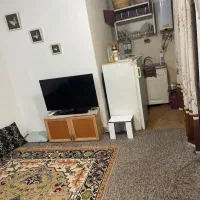 تعدادی روفرشی و قالیچه