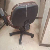 صندلی جرخ دار سالم