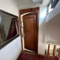 دو عدد درب چوبی با کلاف