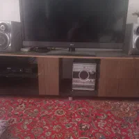 میز تلویزیون و جلو مبلی