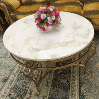 سرویس مبل ۹ نفره سلطنتی در حد همراه میز عسلی