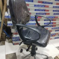 تعدادی صندلی جکدار