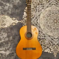 گیتار c70 قدیمی