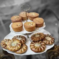 نیروی کار خانم تولیدی کیک و کلوچه