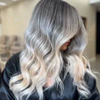 آموزش ‌آرایشگری‌ برای ‌گرفتن‌ مجوز‌ سالن زیبایی