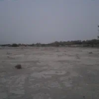 بیست هکتار زمین کشاورزی چاه برقی و استخر ذخیره آب