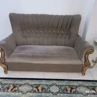 مبل راحتی به همراه عسلی