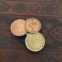سه عدد سکه مغناطیسی و7عدد قدیمی