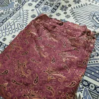 پارچه مبلی  طلا کوب زرشکی خوشرنگ