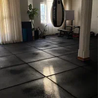 گرانول مشکی