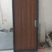 درب چوبی اتاق