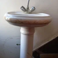 سنگ روشویی با شیرابش