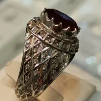 انگشتر یاقوت قرمز