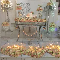 فروش تعدادی سفره عقد و نامزدی وگلهای مصنوعی