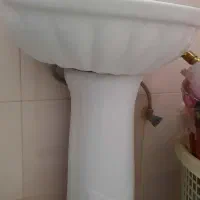 روشویی و شیر آلات