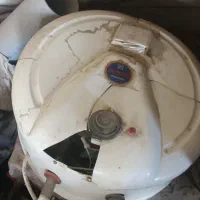 آبگرمکن برقی ۱۳۰ لیتری و برقی دیواری ۱۰ لیتری|آبگرمکن، پکیج، شوفاژ|برازجان, |دیوار