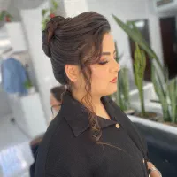 آموزش تمام حرفه های آرایشگری با مدرک فنی و حرفه ای