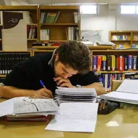 فیلم های آموزشی و شب امتحانی