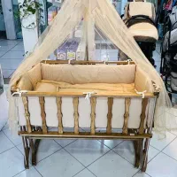 تخت و گهواره کنار مادر|اسباب و اثاث بچه|شیراز, غدیر شمالی|دیوار