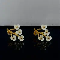 گوشواره طرح شکوفه