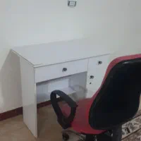 میز و صندلی