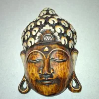 دیوار کوب چوب