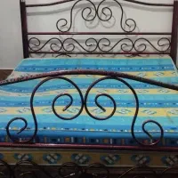 تخت خواب دونفره تنها با تشک