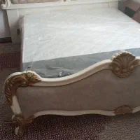 تخت خواب دونفره نو با دوتا پاتختی|تخت و سرویس خواب|پارس‌آباد, |دیوار