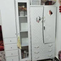 کمد لباس بچه و کمد سفید و سماور نو آبمیوه گیر