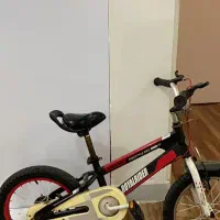 دوچرخه وپرده سالن وکتابخانه وپرده اتاق خواب|پرده، رانر، رومیزی|اهواز, شهرک نفت|دیوار