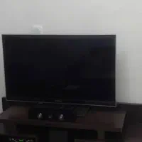 تلویزیون LED سامسونگ ۴۰ اینچ دارای پایه رومیزی|تلویزیون و پروژکتور|تهران, تهرانپارس شرقی|دیوار