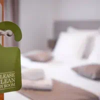 استخدام خانم خانه دار هتل با حقوق مناسب