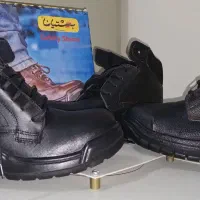 پوتین|کیف، کفش، کمربند|صدرا-فارس, فاز ۱|دیوار