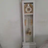 ساعت ایستاده درحدنو سالم