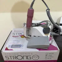 ناخن کاری|آرایشگاه و سالن‌های زیبایی|شهرکرد, |دیوار