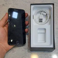 iphone 8 64|موبایل|تهران, جنت‌آباد جنوبی|دیوار