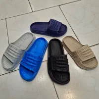 صندل و دمپایی